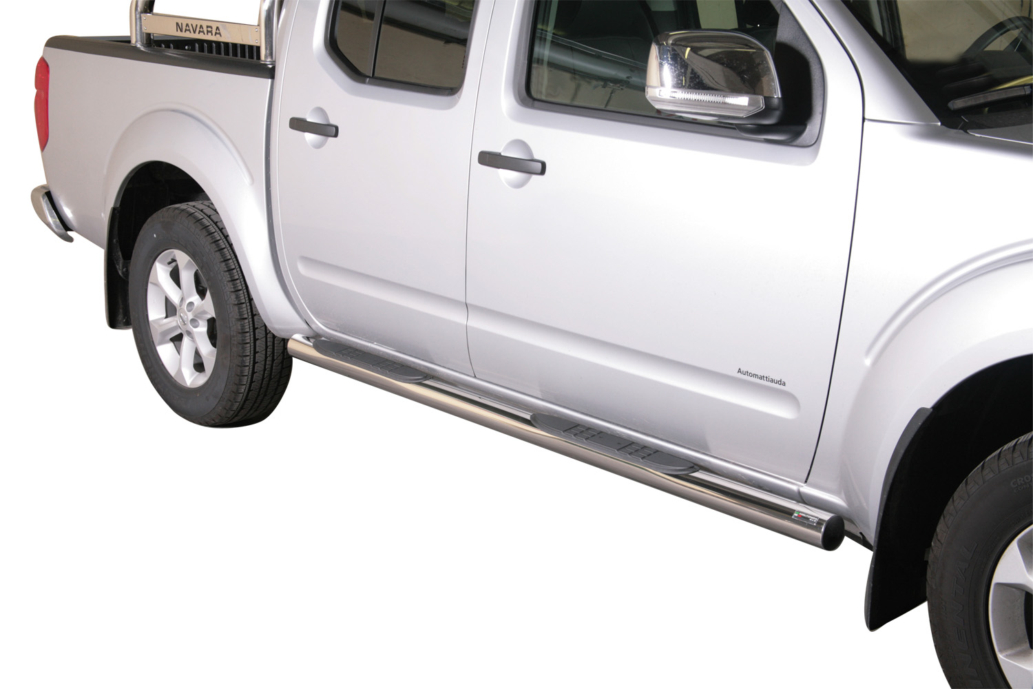 nissan-navara-inox-pohodne-stopnice-fi76.jpg EU INOX pohodne stopnice fi76 - Nissan Navara (2010-2016) - slika 1