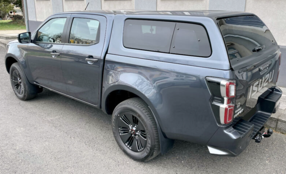 Posnetek zaslona 2023-12-05 111419 Hard top – Pop-out okna – Isuzu D-MAX (2020-) - slika 1