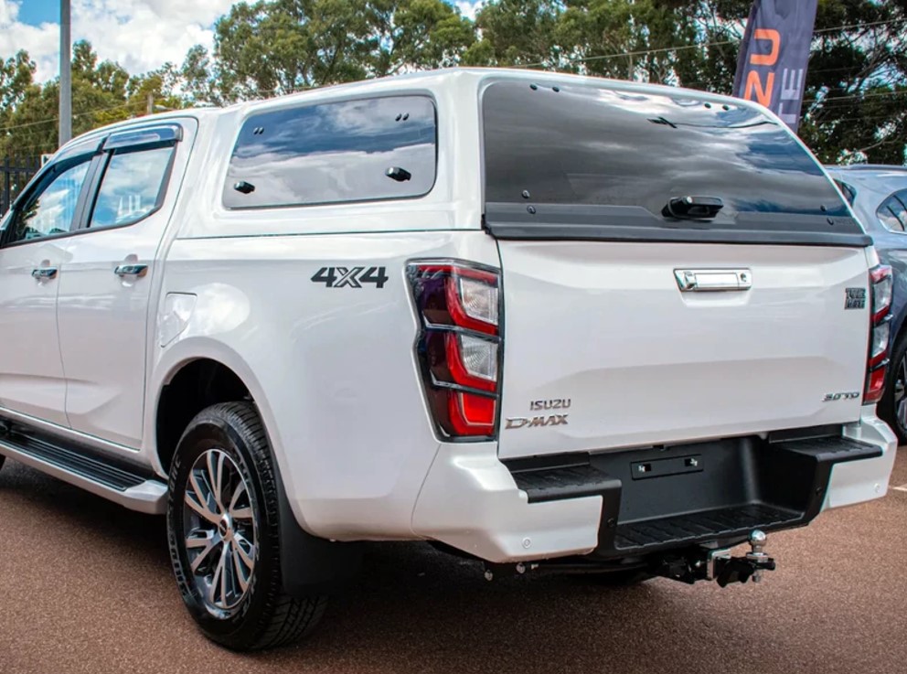 Posnetek zaslona 2024-11-21 150801 Hard top – Pop-up okna – Isuzu D-MAX (2024-) - slika 1