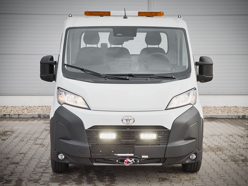 LED dolge luči LAZER Kit – Toyota Proace Max TRIPLE-R 750 z opozorilnimi lučmi (2024-) - slika 6