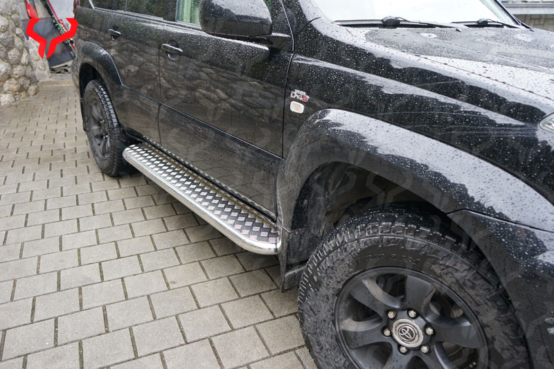 DSC03862_01 EU INOX stopnice s pohodnim aluminijem – Toyota Land cruiser 120/125 (2003-) - slika 1